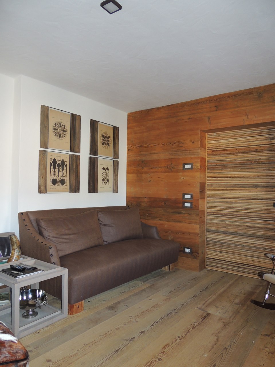 salotto di chalet_falegnameria Bariza