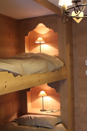 letto a castello in cameretta in legno_falegnameria Bariza