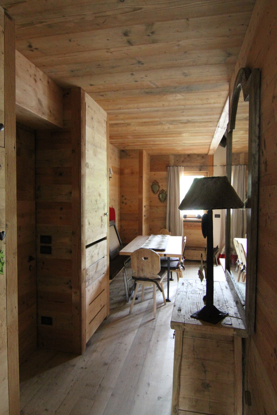 ingresso casa in legno_falegnameria Bariza
